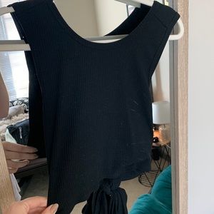 Open back tank with tie